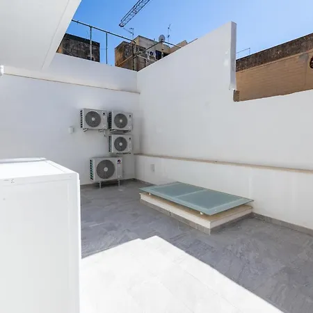 아파트 Modern 3-bed Maisonette&backyard In St Pauls Bay