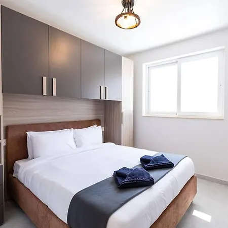 Modern 3-bed Maisonette&backyard In St Pauls Bay * 세인트폴스베이