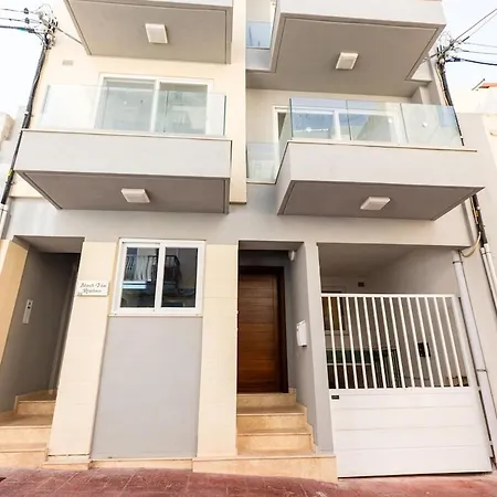 Modern 3-bed Maisonette&backyard In St Pauls Bay *